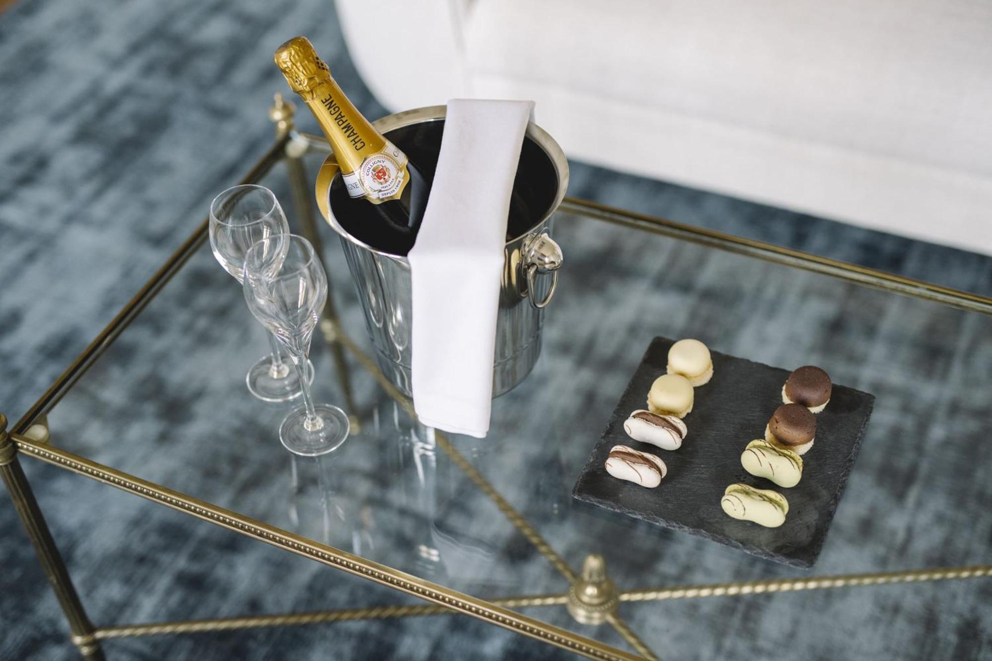 Chateau De L'Aile- Boutique Suites ヴェヴェイ エクステリア 写真